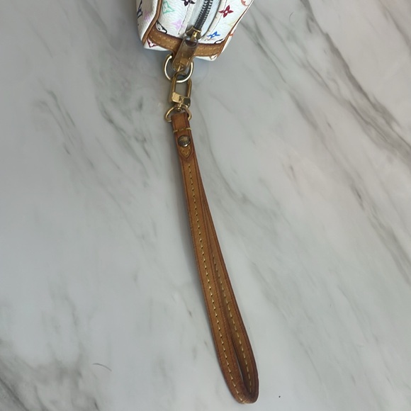 LOUIS VUITTON X MURAKAMI MULTICOLOUR MONOGRAM WAPITY CASE - Picture 7 of 12